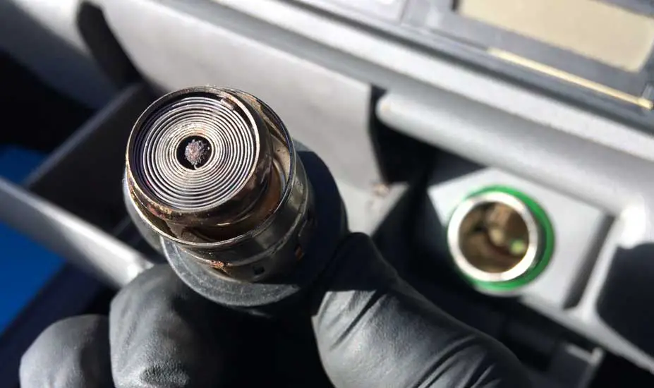 How To Use A Car Cigarette Lighter