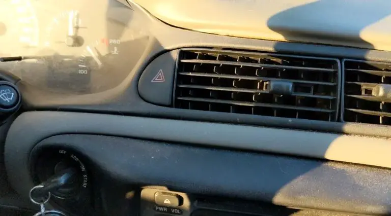 What Is This Gurgling Noise Near My Car Dash