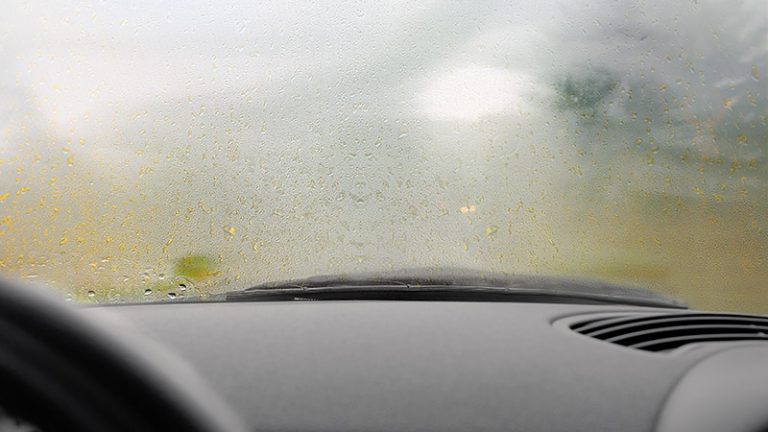 Car Windshield Fog Up