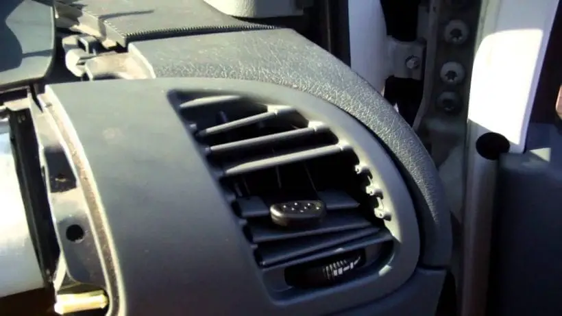 How To Fix Air Vent In Car